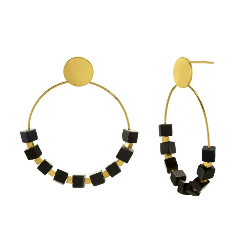 La marque de bijoux N°3 : L'élégance en acier