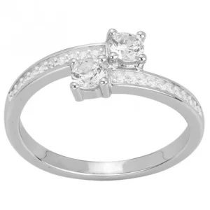 Bague empierrée taille 54 argent. et 22oxydes de zirconium gris rhodié