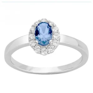 Bague empierrée taille 54 argent. oxydes de zirconium blanc et spinelle synthetique bleu gris rhodié
